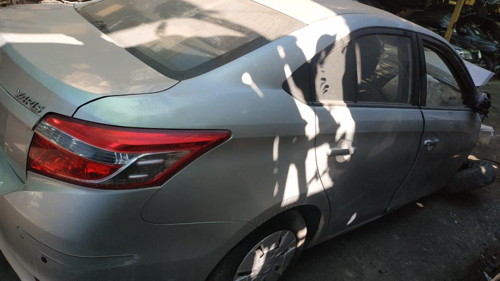  Toyota YARIS 2015    EN DESARME